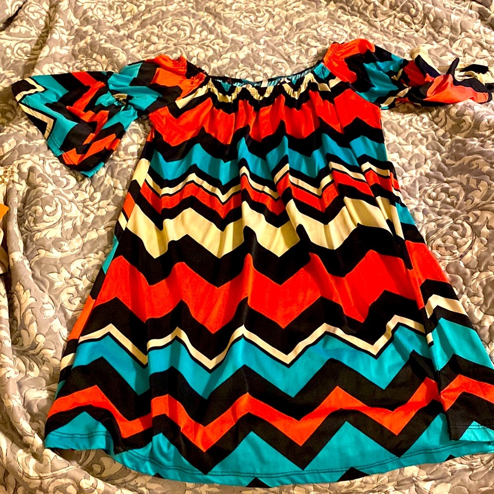 Ladies small relaxed fit dress